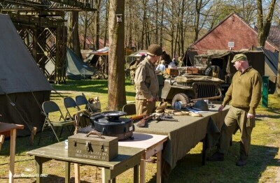 Een impressie van een aantal re-enacters van MARS in de Genietuin (2025)